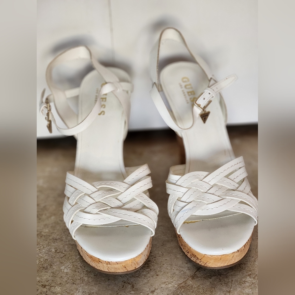 Guess White Sandals 9M